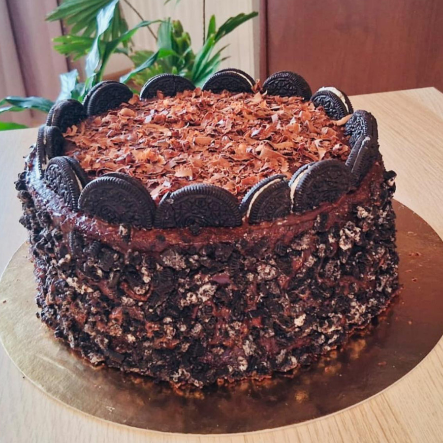 Torty na zamówienie – kremowe, półkroki, drip cake